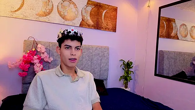 Room 69x online show from September 2025 12:40:01 PM