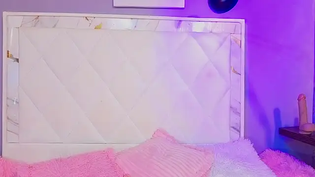 Room 69x online show from May 2026 12:30:02 AM