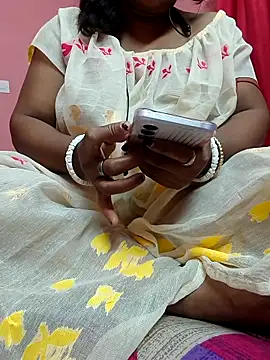 Snapshot of Cute-Swewty chatting on April 2026 02:55:02 PM Cute-Swewty online show from April 2026 02:55:02 PM