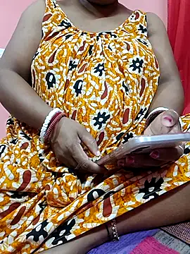 Snapshot of Cute-Swewty chatting on May 2026 02:25:01 PM Cute-Swewty online show from May 2026 02:25:01 PM