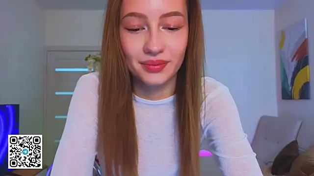 Snapshot of EsyaMeglin chatting on October 2025 02:03:02 AM EsyaMeglin online show from October 2025 02:03:02 AM