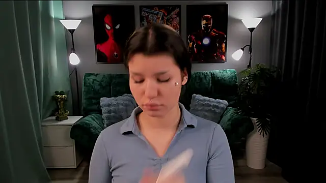 AnoraDark online show from November 2025 12:27:01 PM