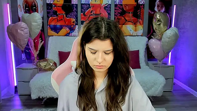 AnoraDark online show from February 2026 06:28:01 PM