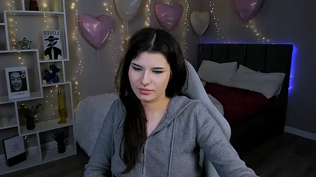 AnoraDark online show from February 2026 06:51:02 PM