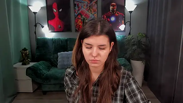 AnoraDark online show from April 2026 05:41:01 PM