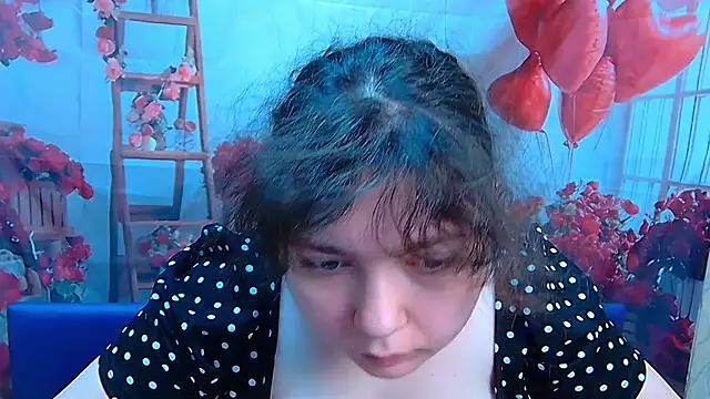 NeonilaLisova online show from February 2026 12:45:01 PM