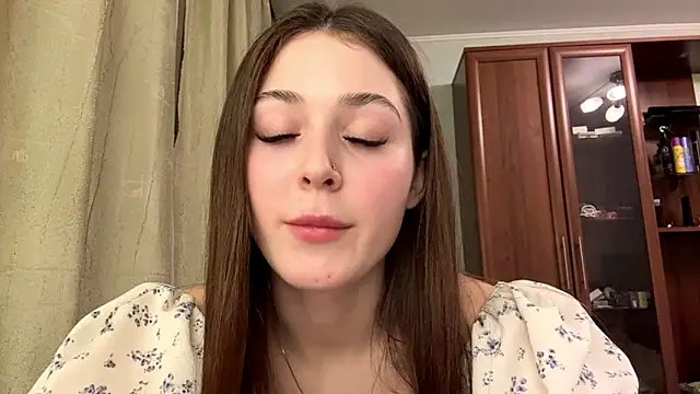 Snapshot of Adel_strongwoman chatting on March 2026 05:20:01 PM Adel strongwoman online show from March 2026 05:20:01 PM