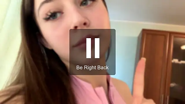 Snapshot of Adel_strongwoman chatting on April 2026 08:17:01 AM Adel strongwoman online show from April 2026 08:17:01 AM