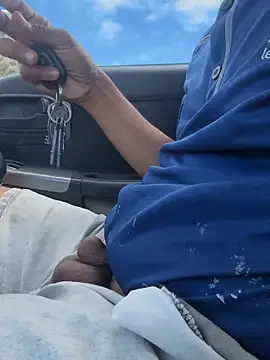 Snapshot of Smallboybigworld chatting on February 2026 08:32:01 AM Smallboybigworld online show from February 2026 08:32:01 AM