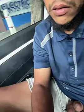 Snapshot of Smallboybigworld chatting on February 2026 03:12:01 PM Smallboybigworld online show from February 2026 03:12:01 PM