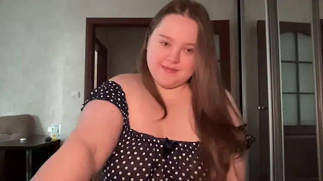 Snapshot of Alice898 chatting on October 2025 12:06:01 PM Alice898 online show from October 2025 12:06:01 PM