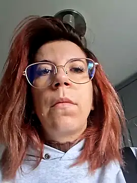 Snapshot of Anayssa_ chatting on September 2025 01:27:01 PM Anayssa online show from September 2025 01:27:01 PM