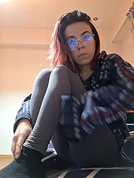 Snapshot of Anayssa_ chatting on November 2025 09:00:02 PM Anayssa online show from November 2025 09:00:02 PM