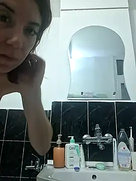 Anayssa  online show from February 2026 08:09:02 PM