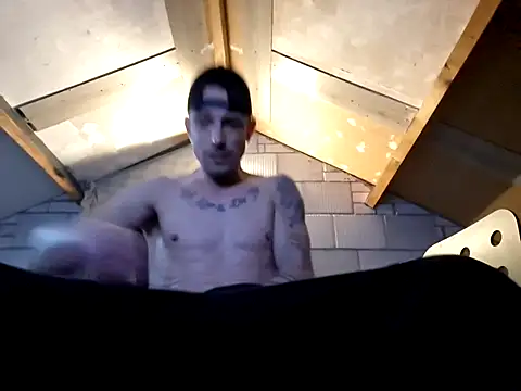 kompiee online show from January 2026 10:43:01 AM