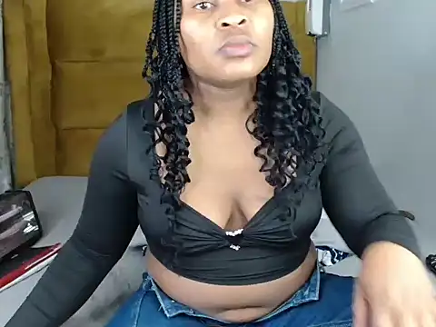 SexxyAddiict online show from July 2026 04:17:01 PM