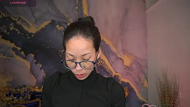 Snapshot of Yen_Star chatting on March 2026 08:59:02 PM Yen Star online show from March 2026 08:59:02 PM