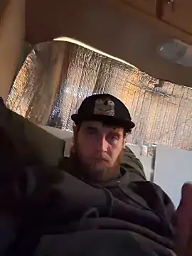 high3ndlowlife online show from December 2025 07:42:02 PM