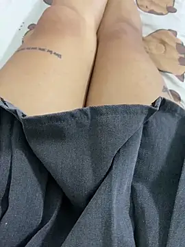   BabyShowPublic   online show from September 2025 02:07:01 PM