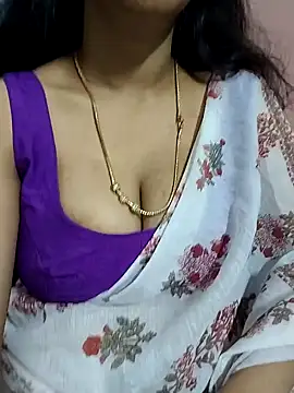 Snapshot of Thamilmegalai chatting on September 2025 06:53:02 PM Thamilmegalai online show from September 2025 06:53:02 PM