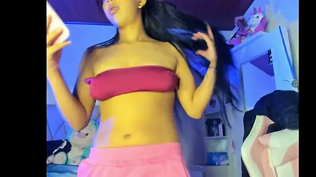 Snapshot of Candy_violetta_ chatting on October 2025 03:44:02 PM Candy violetta online show from October 2025 03:44:02 PM