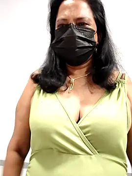 mallu-lover online show from April 2026 02:25:01 AM