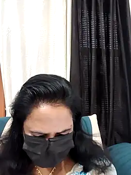 mallu-lover online show from May 2026 12:21:01 PM