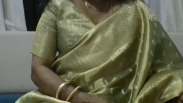 mallu-lover online show from May 2026 04:24:01 PM