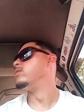 Snapshot of Deza-10 chatting on December 2025 04:05:01 PM Deza-10 online show from December 2025 04:05:01 PM