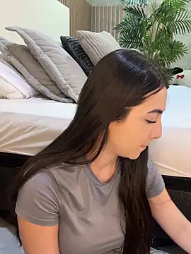 EmelyParker online show from April 2026 07:51:02 PM