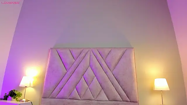 victoria becker  online show from April 2026 11:44:01 AM