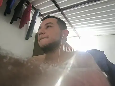 Snapshot of SexIngenieur chatting on October 2025 03:07:01 AM SexIngenieur online show from October 2025 03:07:01 AM