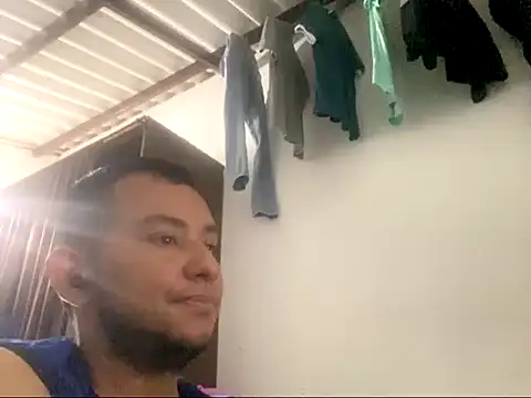 Snapshot of SexIngenieur chatting on November 2025 04:23:02 AM SexIngenieur online show from November 2025 04:23:02 AM