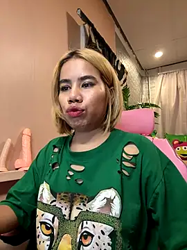 Kath C online show from October 2025 03:23:02 AM