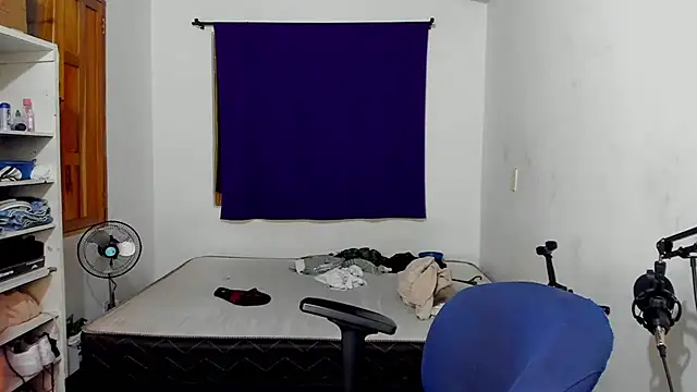 JuanchiT66 online show from October 2025 05:21:02 AM