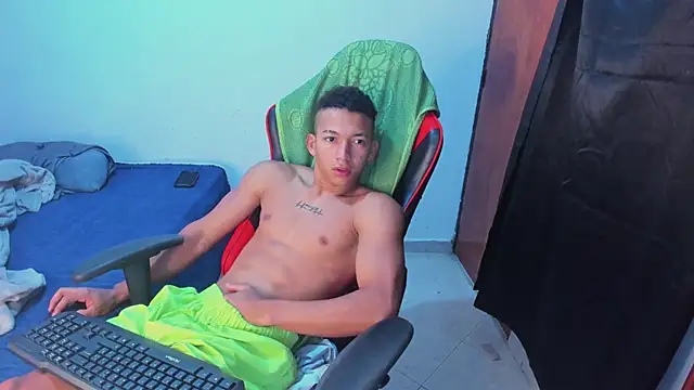 JuanchiT66 online show from June 2026 01:31:02 PM