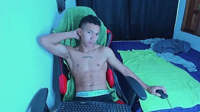 JuanchiT66 online show from July 2026 02:14:01 PM