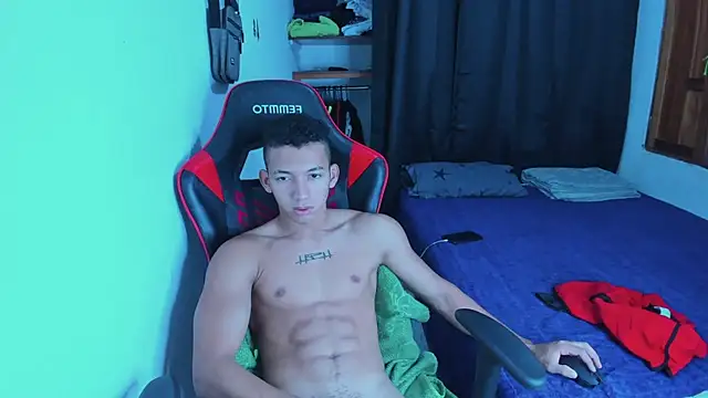 JuanchiT66 online show from July 2026 10:49:02 PM