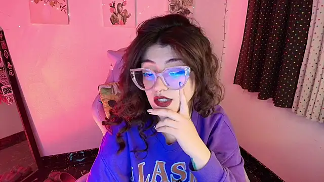 Snapshot of isaferrer06 chatting on November 2025 05:18:02 AM isaferrer06 online show from November 2025 05:18:02 AM