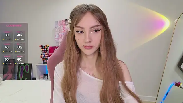 Snapshot of Lunainnk chatting on September 2025 11:19:01 PM Lunainnk online show from September 2025 11:19:01 PM