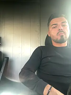 imooLoov online show from October 2025 07:53:02 AM