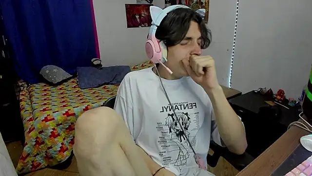 Snapshot of golden_ryyan chatting on February 2026 05:56:02 AM golden ryyan online show from February 2026 05:56:02 AM