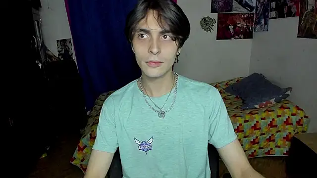 Snapshot of golden_ryyan chatting on February 2026 12:29:01 AM golden ryyan online show from February 2026 12:29:01 AM