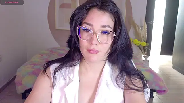Eliih 01 online show from July 2026 02:15:01 PM