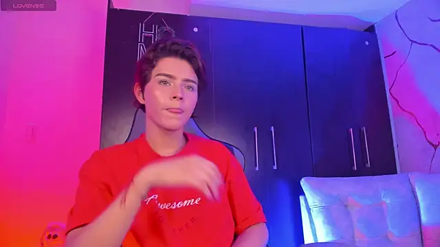 DannysaStar online show from September 2025 05:51:01 PM