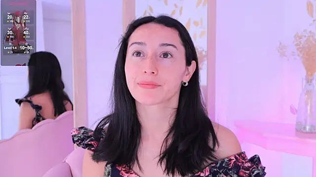 Ginevra esposito online show from September 2025 12:51:02 PM