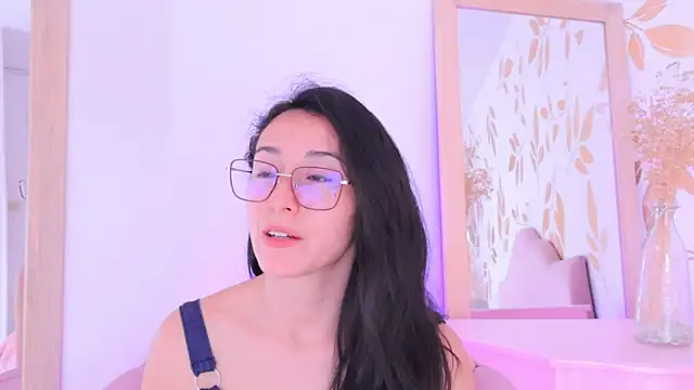 Ginevra esposito online show from November 2025 01:11:01 PM