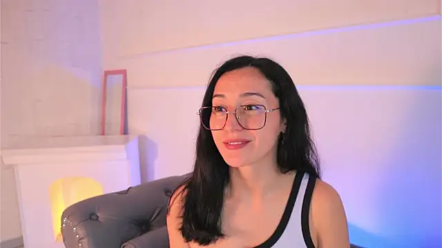 Ginevra esposito online show from December 2025 04:13:01 PM