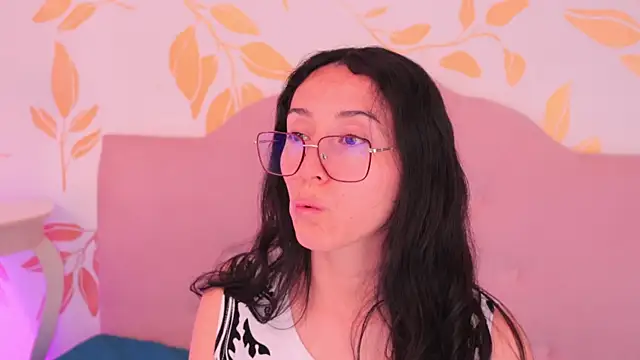 Snapshot of Ginevra_esposito chatting on March 2026 12:44:01 PM Ginevra esposito online show from March 2026 12:44:01 PM