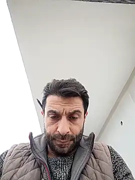 alex10alexx online show from April 2026 11:55:01 AM